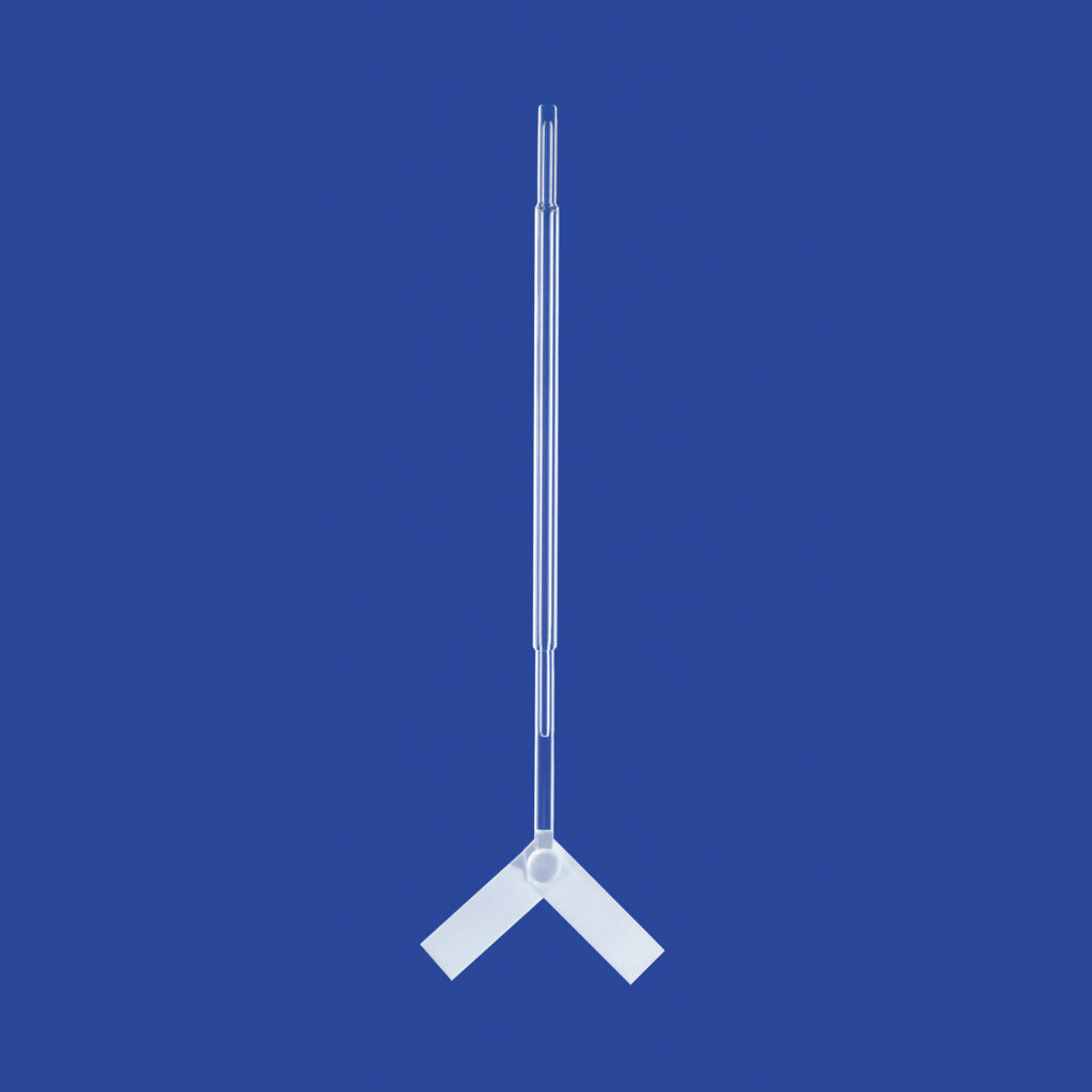 Rührer mit beweglichen Flügeln und Kupplungszapfen